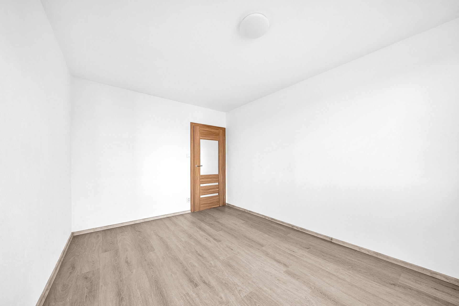 prodej-bytu-2-1-64-m2-nymburk-dsc06290-7b57b9