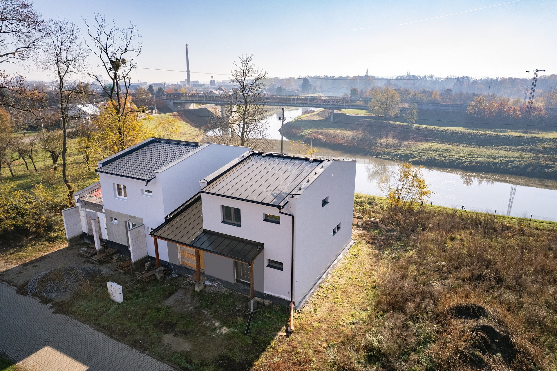 prodej-rodinneho-domu-118m2-pozemek-372-m2-dji-0008-edit-fa19cf