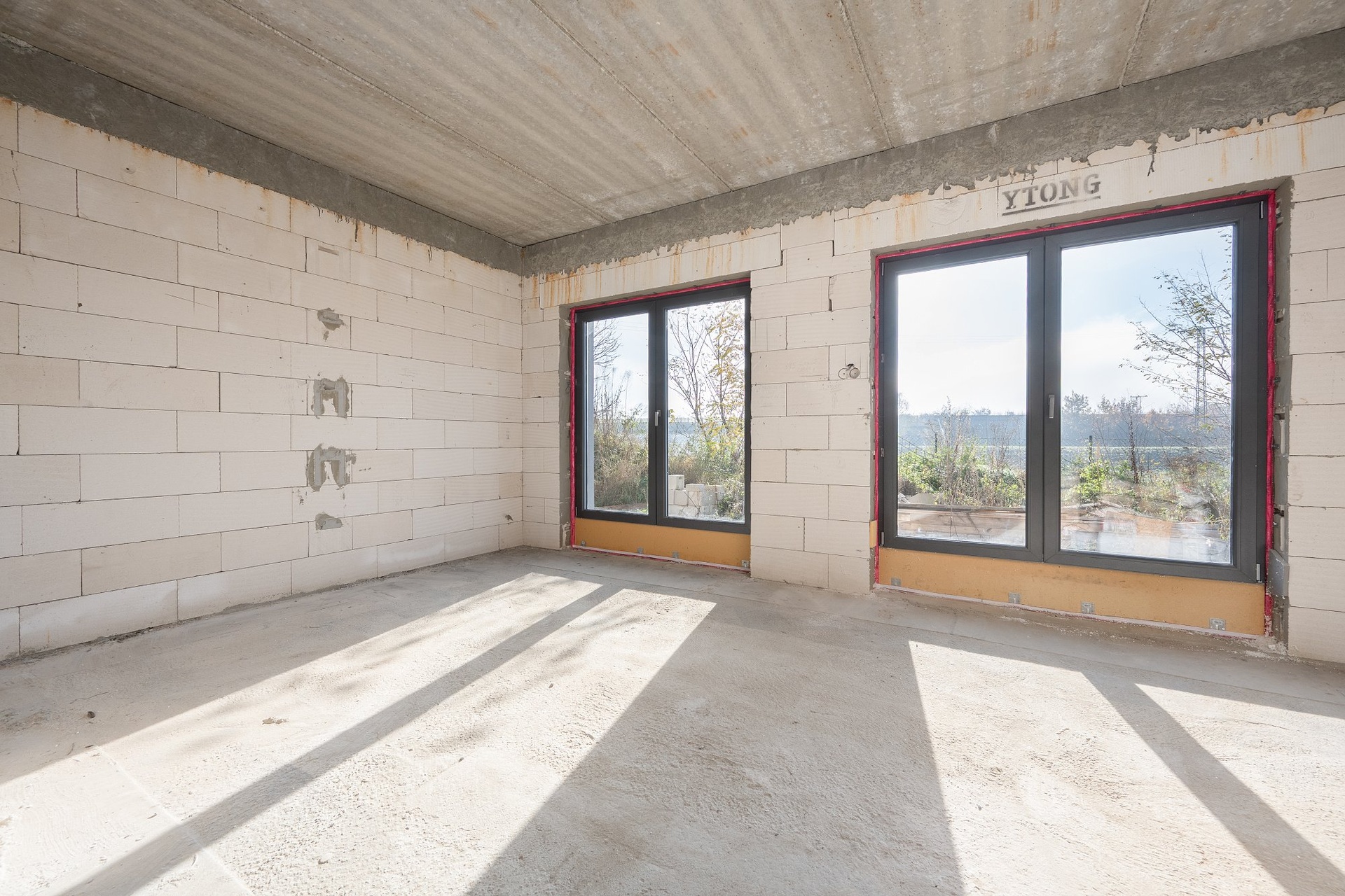 prodej-rodinneho-domu-118m2-pozemek-372-m2-obyvak-kl-1-8a347a