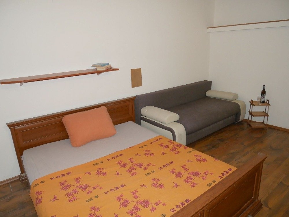 pronajem-bytu-3-1-73-m2-turanske-nam-3-1-3-5bc681