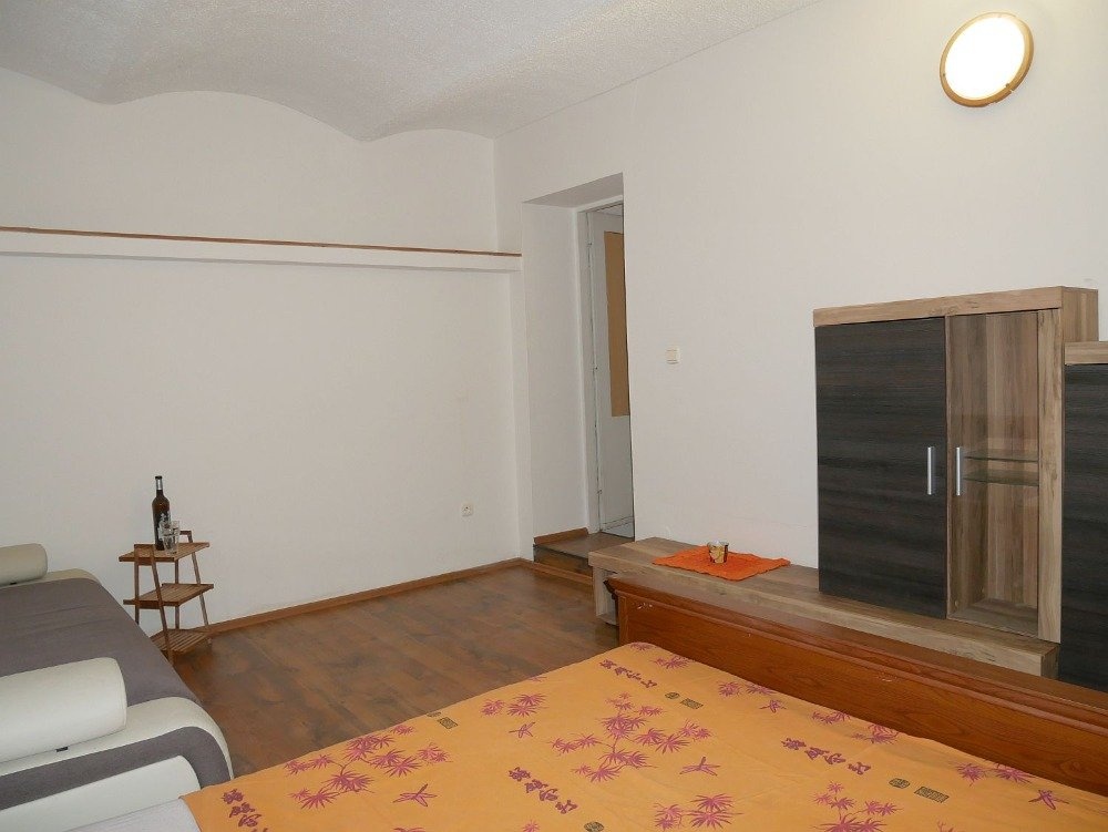 pronajem-bytu-3-1-73-m2-turanske-nam-3-1-4-2c0b19