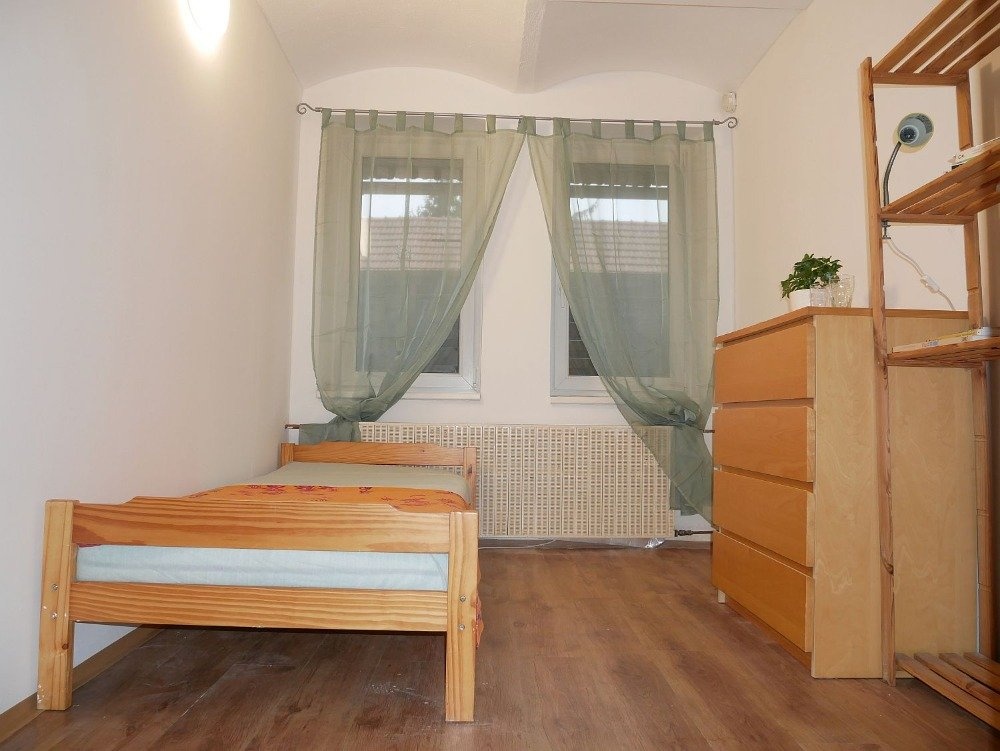 pronajem-bytu-3-1-73-m2-turanske-nam-3-1-5-25876d