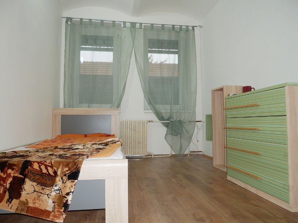 pronajem-bytu-3-1-73-m2-turanske-nam-3-1-9-fecc21