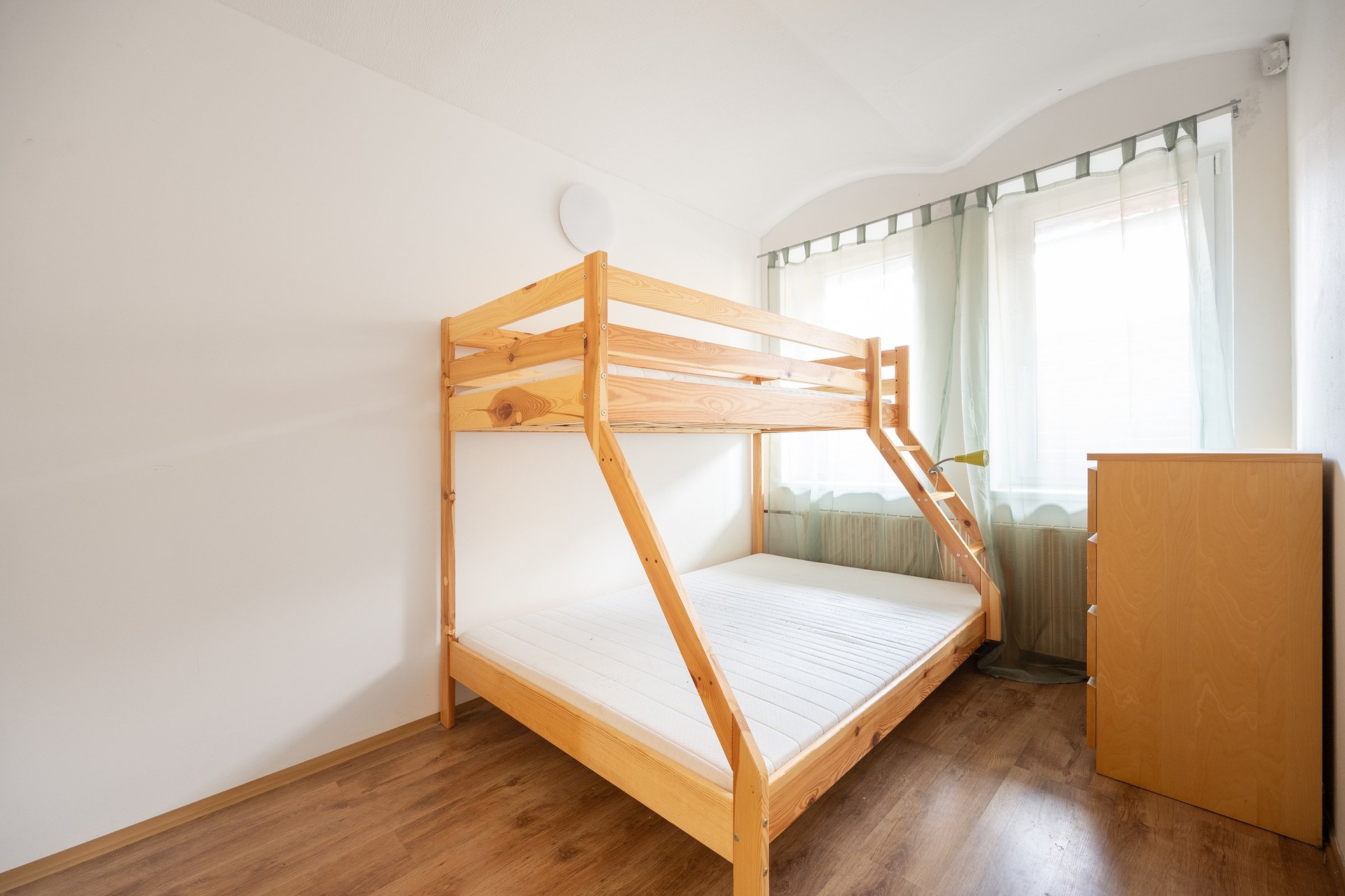 pronajem-bytu-3-1-73-m2-z71-4984-1fa4ee