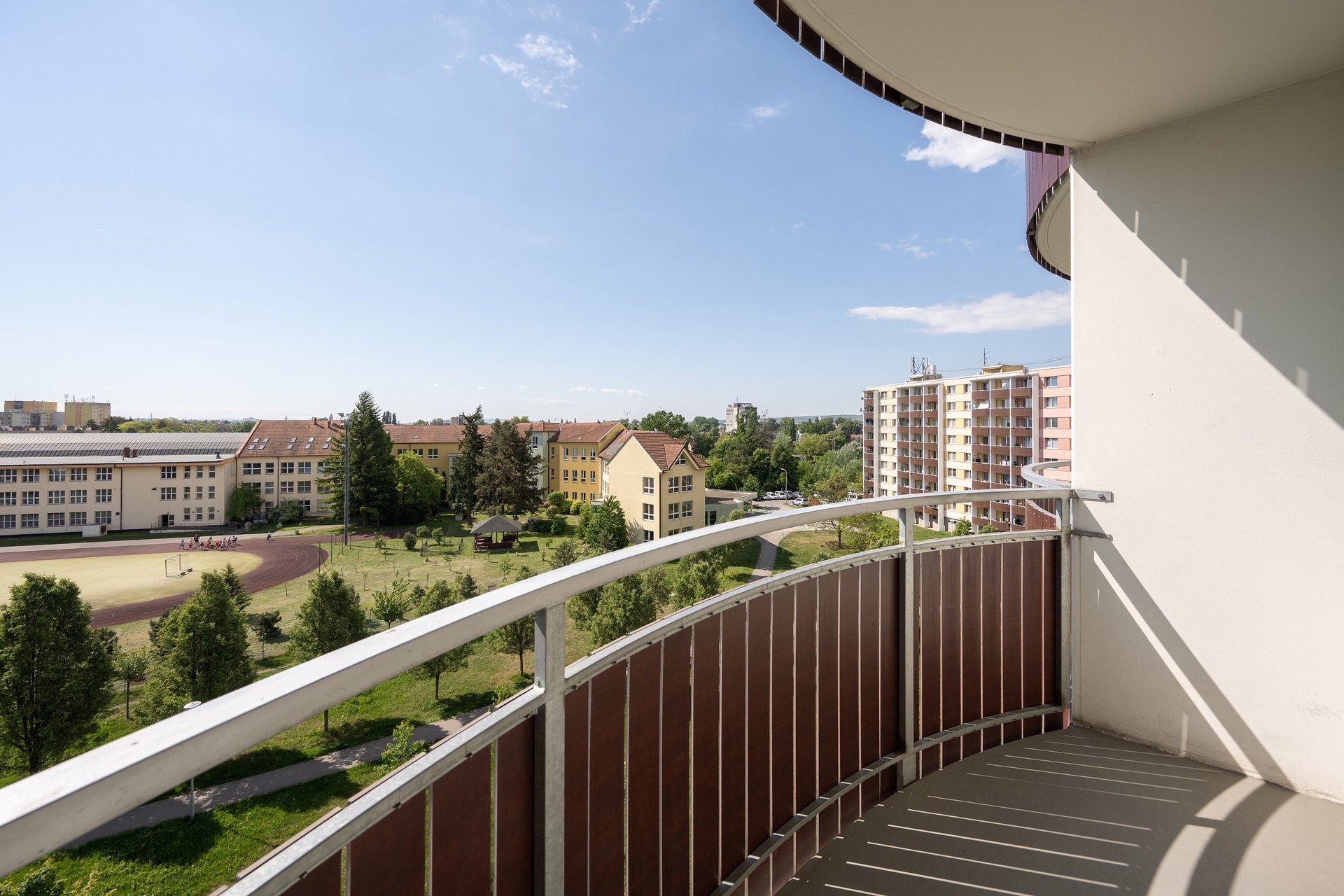 pronajem-byty-2-1-57-m2-brno-komarov-z71-0137-9212ab-1