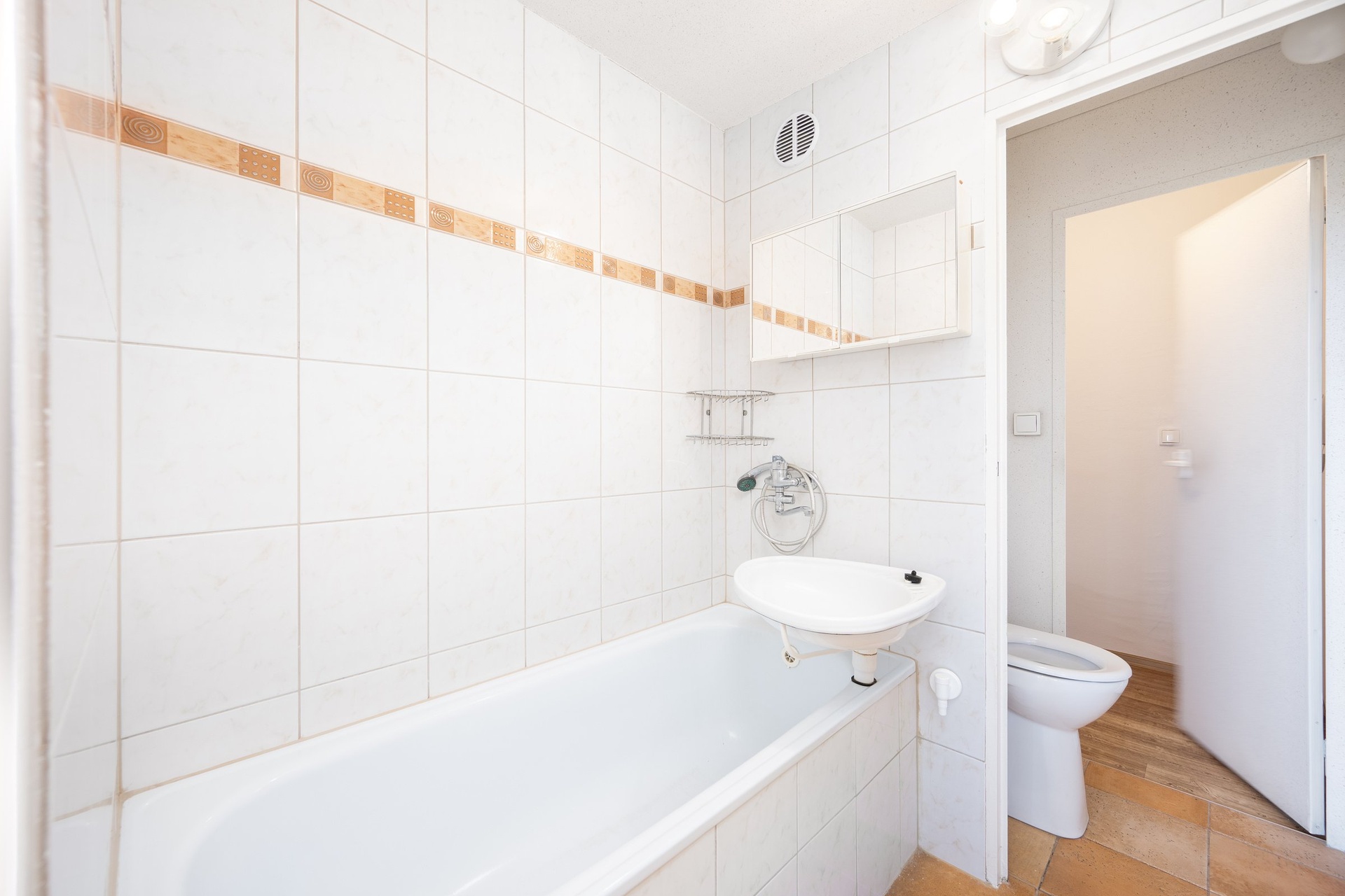 pronajem-byty-2-1-57-m2-brno-komarov-z71-0166-edit-01feec-1