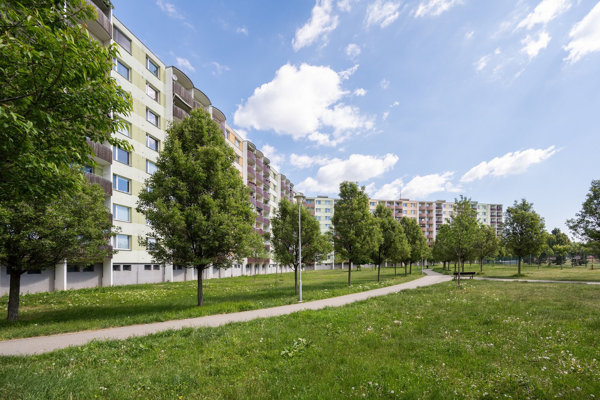 pronajem-byty-2-1-57-m2-brno-komarov-z71-0200-d91a7a-1